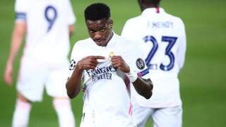 Винисиус Жуниор отново изрази желанието си да остане в Реал