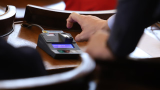 Комисията по здравеопазване в парламента прие с акт на Министерски