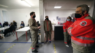 Пикът на втората вълна от COVID 19 вероятно е бил преодолян