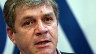 Защо не прилагаме закона за всеки, който премине границата незаконно, пита Мажд Алгафари