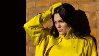 В края на 2021 г Джеси Джей реши да сподели