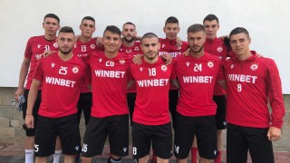 ЦСКА ще лети в ранни зори утре за подготвителния лагер