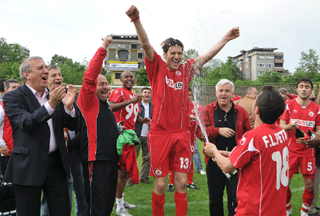 Вуядинович блести в Австрия