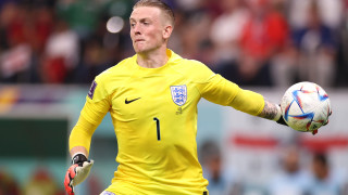 Евертън е близо до подновяване на договора на вратаря Джордан