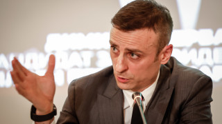 Кандидатът за президент на БФС Димитър Бербатов посочи че претендентът