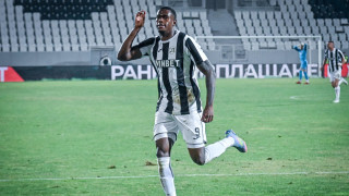 Нападателят на Локомотив Пловдив Хуан Переа няма да взема участие