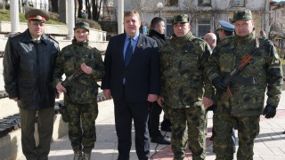Наши военни медици заминаха за Афганистан