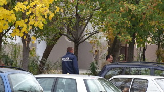 Запалиха две коли и камион в Сандански тази нощ Колите