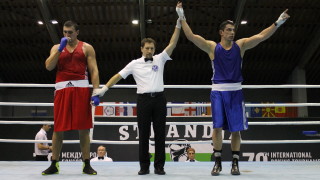 Шест важни сблъсъка за българските боксьори на "Странджа" днес
