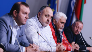 От Браншовата камара Плодове и зеленчуци и Националната асоциация на