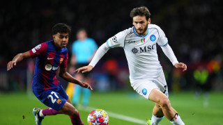 Крилото на Наполи и грузинския национален отбор Хвича Кварацкхелия посъветва