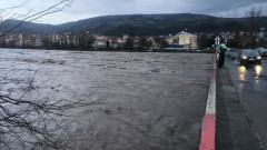 Червен код за порой: Задействаха BG-ALERT в две общини, 26 населени места са без вода