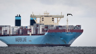 Подкрепяните от Иран бунтовници хути атакуваха контейнеровоз на Maersk което