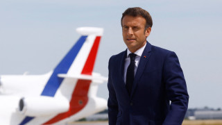 Президентът Еманюел Макрон призова французите да му дадат силно мнозинство