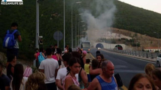 В Гърция горя автобус с деца Властите съобщиха че при
