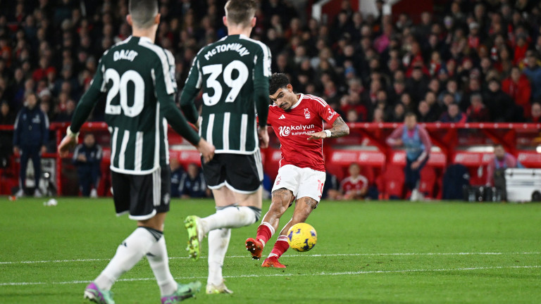 Манчестър Юнайтед продължава да къса нервите на своите верни фенове,