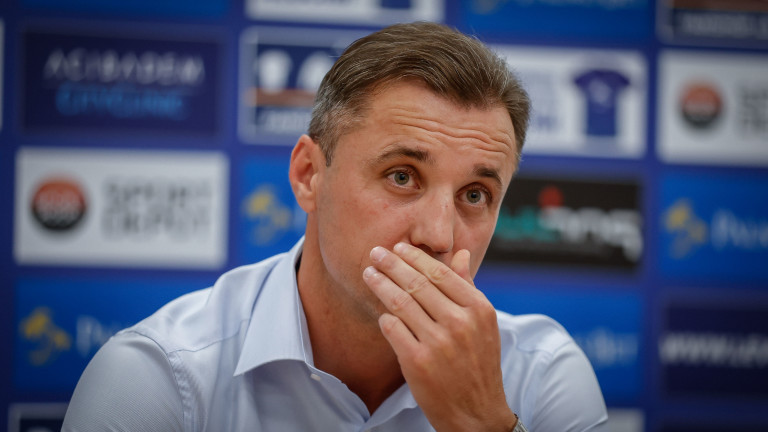 Станислав Генчев се забърка в първи скандал като треньор на Левски