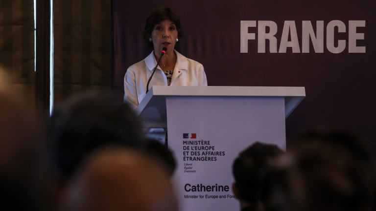 Френският външен министър Катрин Колона коментира в понеделник, че ситуацията