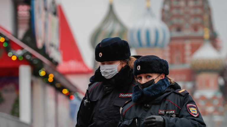 Русия разширява правомощията на полицията и възможността за признаване на лица за чужди агенти