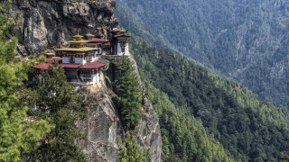 Швейцарският фонд, който стигна до Бутан