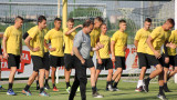  Желко Петрович дефинира група от 18 футболисти за идното дерби с Левски 