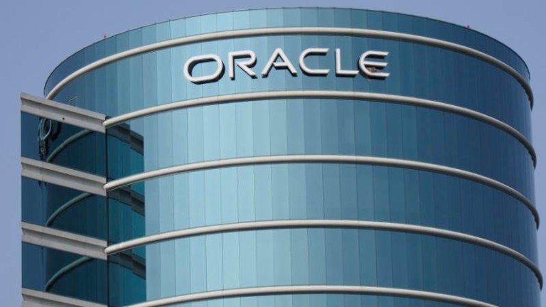 Oracle заяви в петък в съобщение до Комисията за ценни