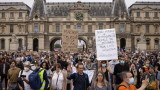 Хиляди за пореден път казаха "не" на задължителното ваксиниране във Франция 