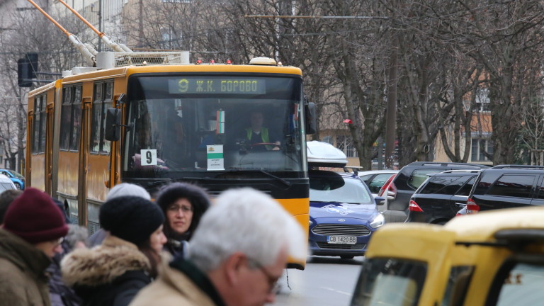 Обещават по-високи заплати за шофьорите в градския транспорт на София от 1 юни