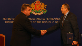 Договор за модернизация на 44 танка Т 72 за нуждите на