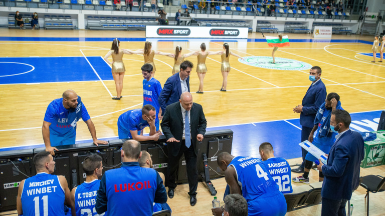 Старши-треньорът на Левски Лукойл Константин Папазов бе изключително доволен от