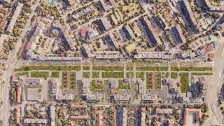 Махането на жп релсите по бул Вардар за изграждането на