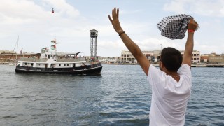 Международната инициатива за помощ Global Sumud Flotilla съобщи в сряда