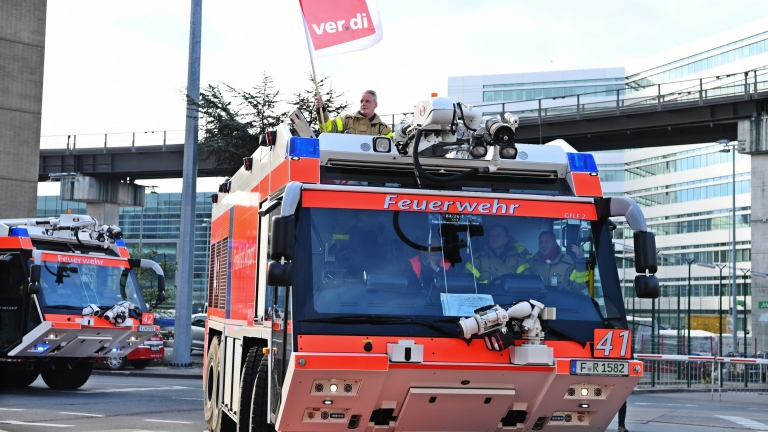 За стачка на обществения транспорт в 4 германски провинции предупреждава МВнР
