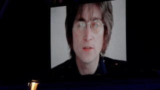 Марк Чапман човекът който уби Джон Ленън се извини на