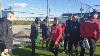 Играчите на ЦСКА влязоха във фитнеса по време на лагера