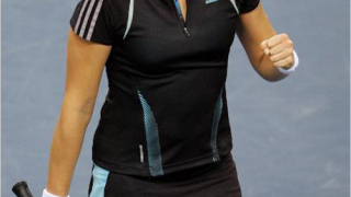 Петрова разкри "голата" Винъс