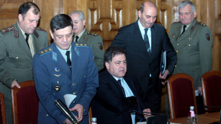 Обществени поръчки за над 50 млн. спрял и министър Ненчев