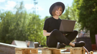 За съжаление изглежда че коронавирусът дойде за да остане поне