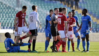 Левски продължава да не признава ЦСКА за автентичния армейски клуб