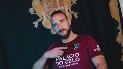 Стивън Петков игра като ляво крило за Фейрензе