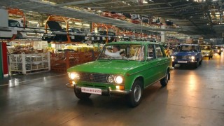 Поклонници на Лада отбелязват 45 години на класиката ВАЗ-2103