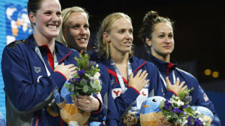 САЩ с най-много медали на световното по плувни спортове