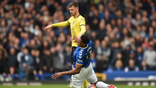 Полузащитникът на Челси Мейсън Маунт заяви че възнамерява да продължи