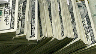 Kонфискуваха €41,5 хил. и $1,6 хил. на летище София