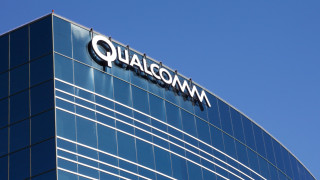 Американският технологичен гигант Qualcomm сключи сделки с три китайски производителя