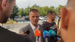 Треньорът на ЦСКА Стойчо Младенов говори преди заминаването на отбора