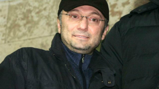 Интерпол издирва собственика на Анжи