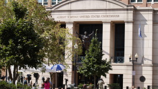 Съдбата на Пол Манафорт бивш шеф на предизборния щаб