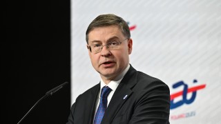 ЕС настоява за търговско споразумение със САЩ, но е готов и за ответни мерки