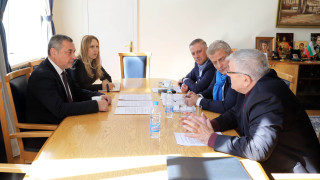 Вицепремиерът Валери Симеонов обсъди с представители на реформаторския блок промени